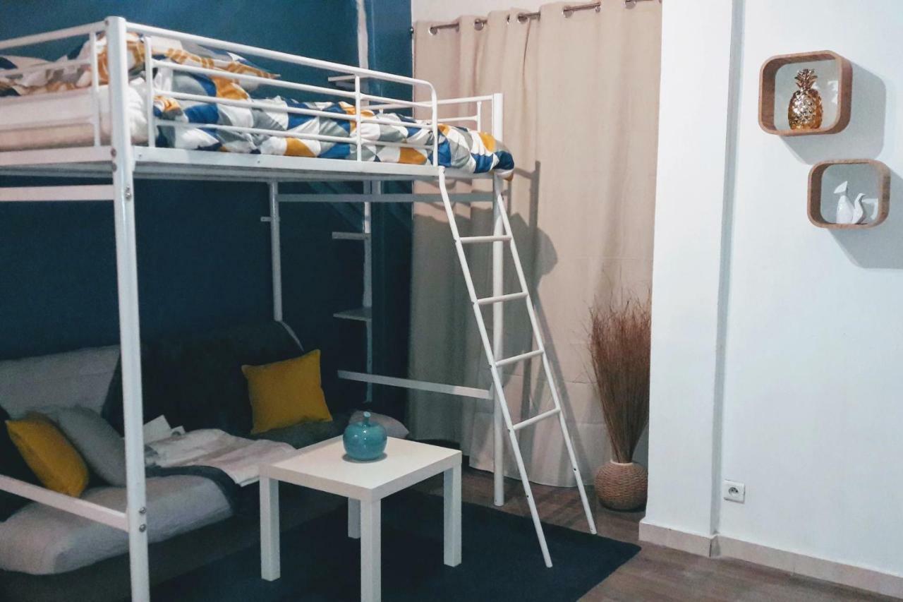 Apartment Colorful *